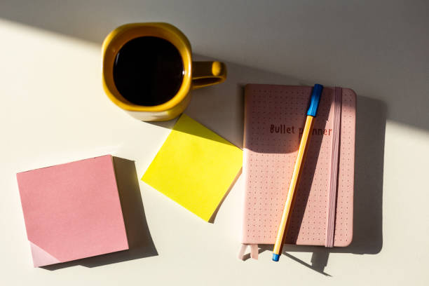 istock Ready for bullet planning of the week at home office 1180207210
