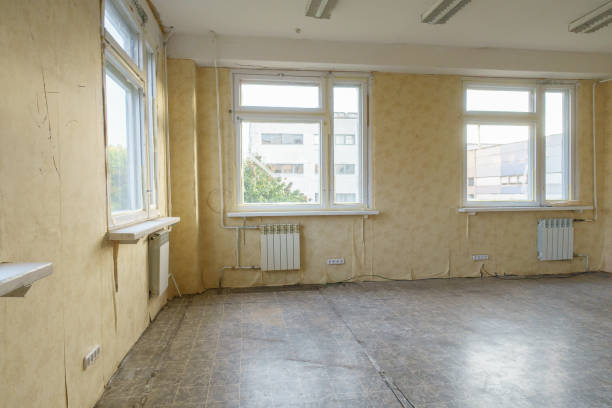 istock room in the apartment that needs repair 1180208621