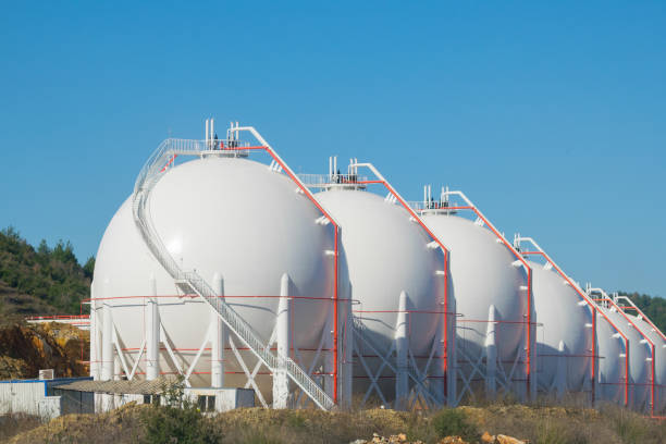 istock Liquefied gas storage tanks. 1180210272