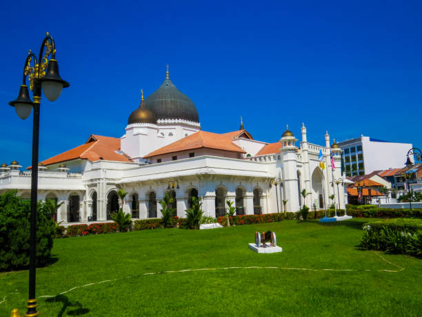 istock Kapitan Keling Mosque, Penang, Malaysia 1180214339