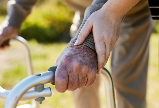 istock We all need a little help from time to time 1180400542
