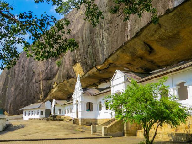 istock Dambulla Golden Temple, Sri Lanka 1180425551