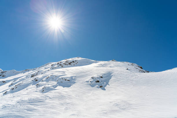 オーストリアのカウナータール氷河でスキーのパノラマが走ります。 - kaunertal ストックフォトと画像