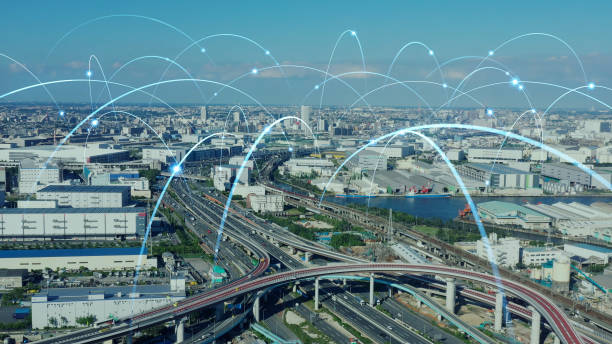 cidade esperta e conceito da rede de comunicação. - rede elétrica inteligente - fotografias e filmes do acervo