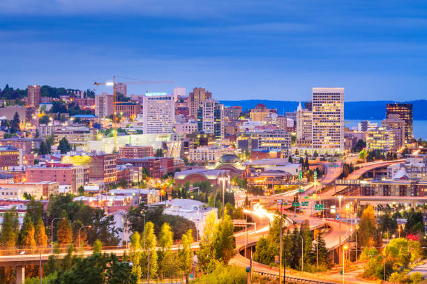 istock Tacoma, Washington, USA skyline at night 1180609360