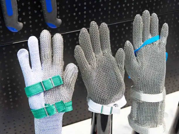 Metal chainmail gloves for work food meat in store