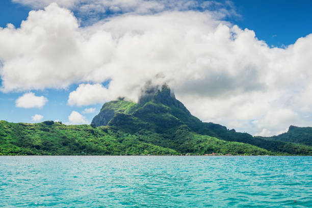 istock Bora Bora Island Paradise Mount Otemanu French Polynesia 1180621628