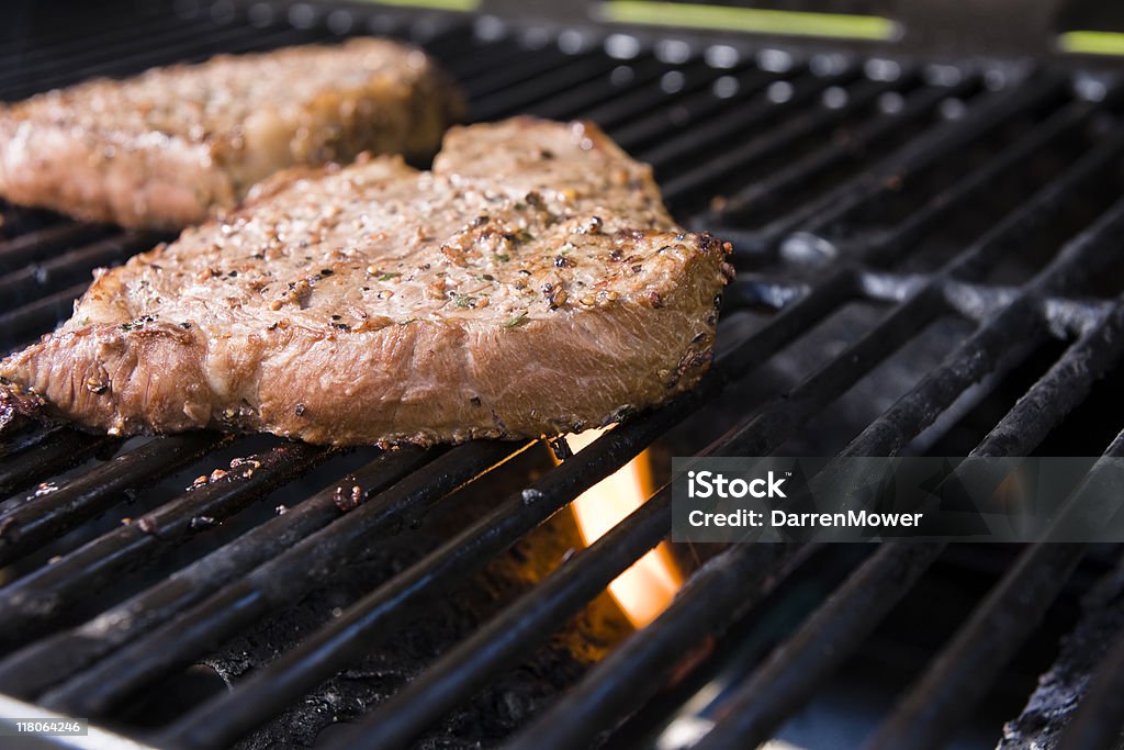 Carne de grelhados - Foto de stock de Bife royalty-free