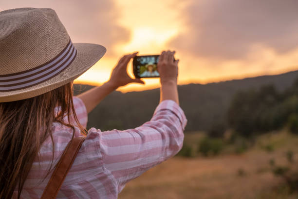 istock Taking pictures. Making memories. 1180644278