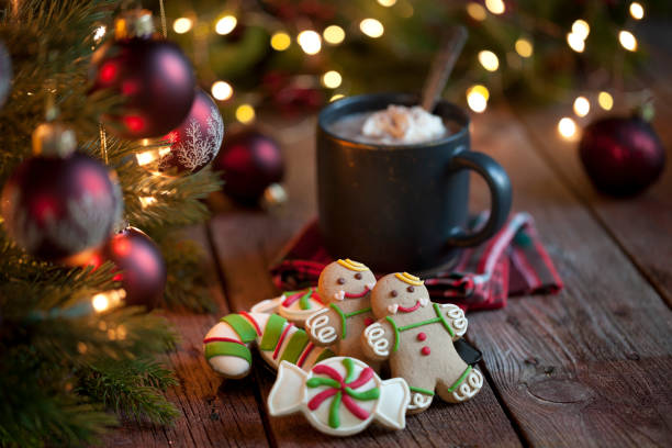 istock Christmas gingerbread man cookies and hot chocolate 1180654531