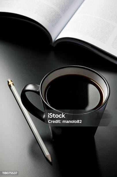 Taza De Café Foto de stock y más banco de imágenes de Adulto - Adulto, Bebida caliente, Bebida sin alcohol