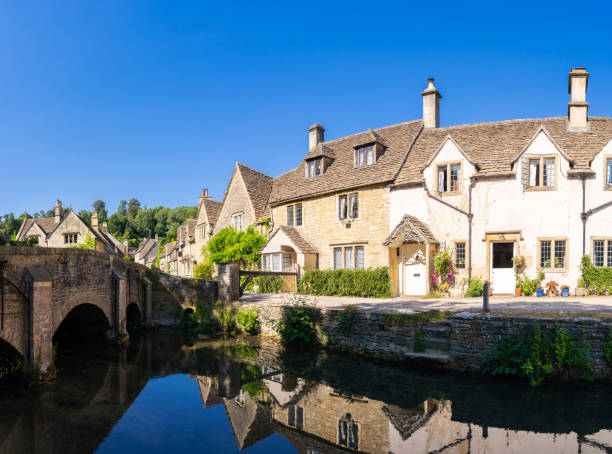 istock Cotswolds villages England UK 1180761937