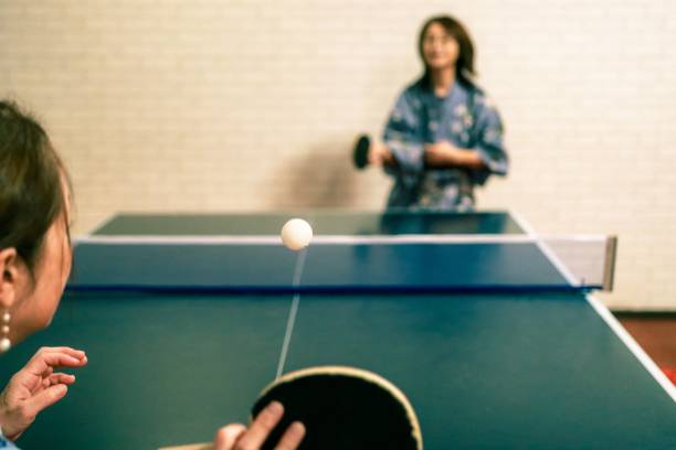 istock Asian playing table tennis wearing Yukata 1180809165