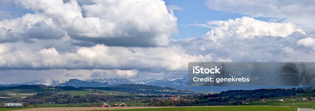 Canton Friburg in der Schweiz und Prealps - Lizenzfrei Baum Stock-Foto