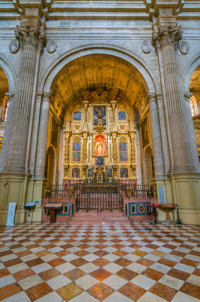 chapel in the cathedral of malaga (basilica de la encarnacion), andalusia, spain. - catedral de la encarnacion imagens e fotografias de stock
