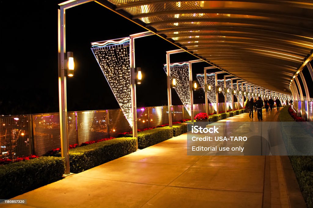 Bridge Of Gardens Pedestrian Walkway That Connects The Two Side Of South  Coast Plaza Stock Photo - Download Image Now - iStock