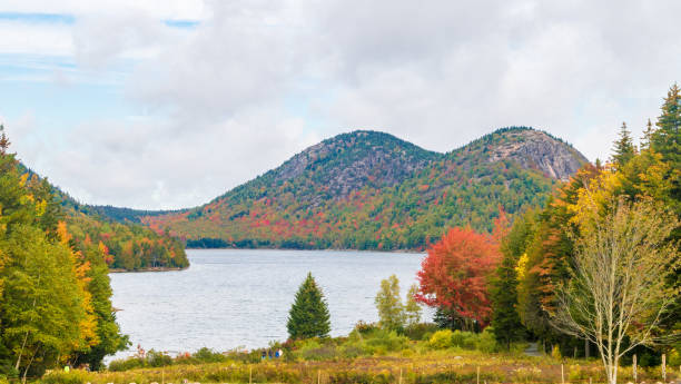 istock Jordan Pond and the Bubbles 1180867796