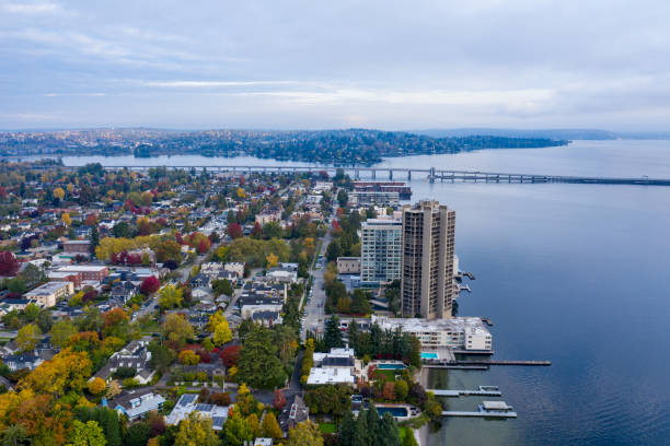 istock Madison Park Neighborhood in Seattle 1180885315