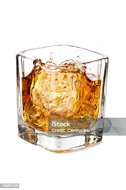 Whiskey Splash Stockfoto und mehr Bilder von Alkoholisches Getränk - Alkoholisches Getränk, Cocktail, Eis