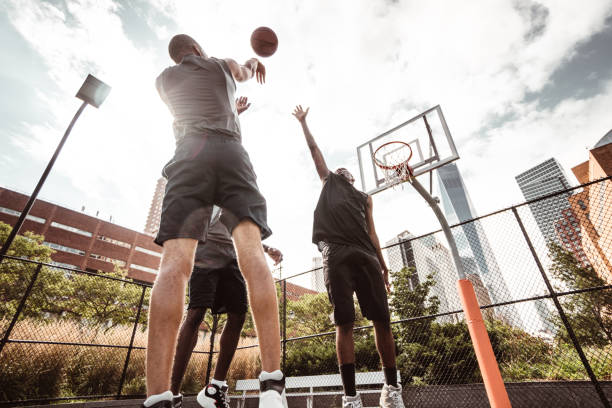 istock slam dunk in new york city 1180926569