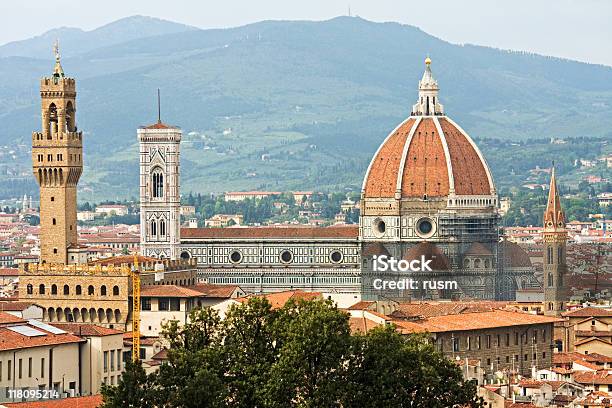 Duomo Di Firenze Italia - Fotografie stock e altre immagini di Albero - Albero, Ambientazione esterna, Architettura