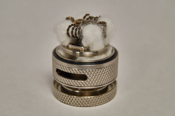 istock Replace cotton and reel the coil on RTA vape 1180957704