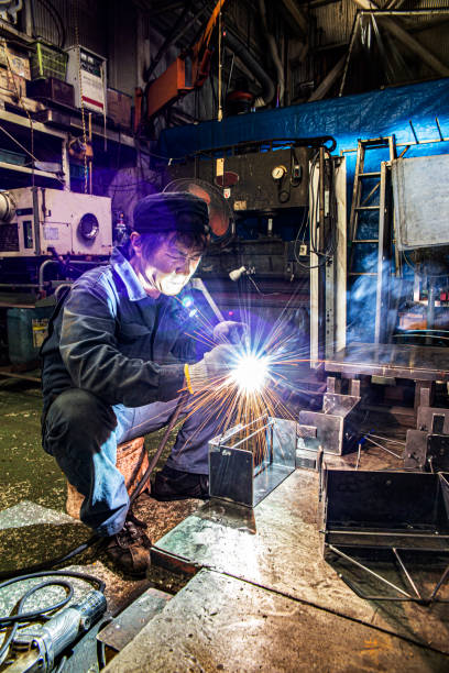 istock The craftsmen working at Japanese iron works are beautiful. 1180964413