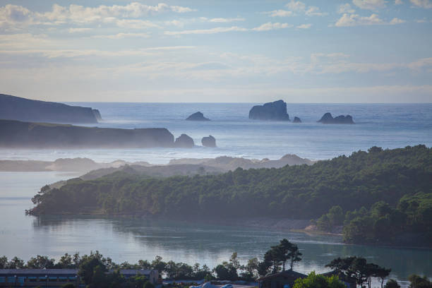 istock Mogro estuary. Golf Abra del Pas, Mogro, Cantabria 1180986477