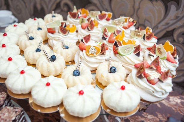 istock Sweet table at the wedding. Decoration trends. 1181051101