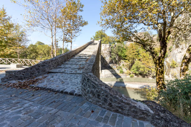 istock Stone arch bridge in Konitsa, Greece 1181064874