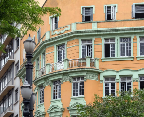 istock Colonial architecture in Sao Paulo downtown 1181105804