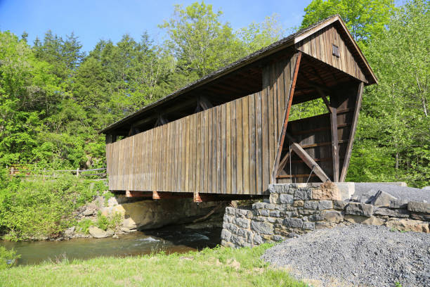 istock Indian Creek - Indian Creek covered bridge, 1898 1181115819