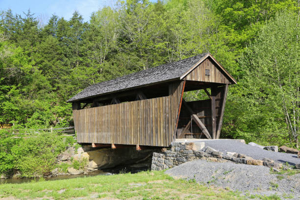 istock Covered bridge over Indian Creek -  Indian Creek covered bridge 1181115839