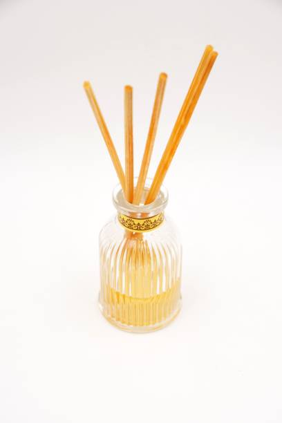 istock Home fragrance diffuser - tropical flower aroma 1181115956