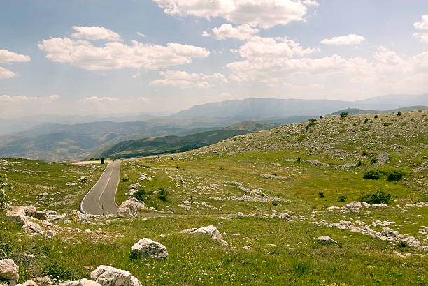 istock The road of Campo Imperatore (L'Aquila, Abruzzi, Italy) 118111885