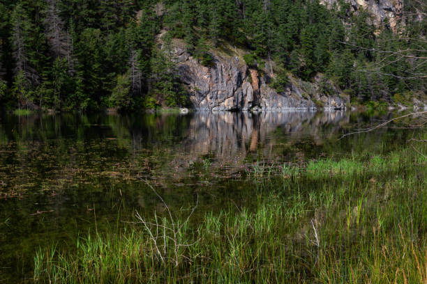 istock Crown Lake in Marble Canyon Provincial Park 1181122203