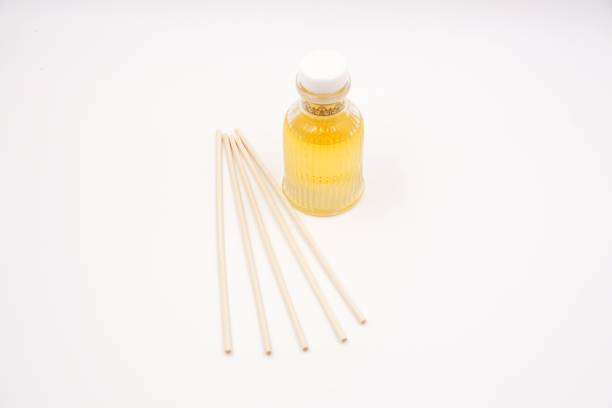 istock Home fragrance diffuser - tropical flower aroma 1181125524