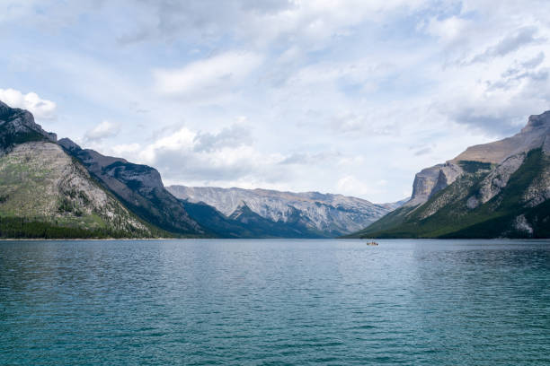 istock View on Lake Minnewanka in Banff, Canada 1181164001