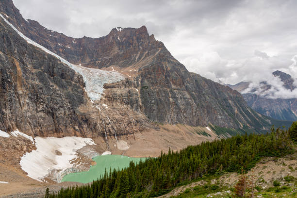 istock View on Mount Edith Cavell and the lake, Canada 1181164557