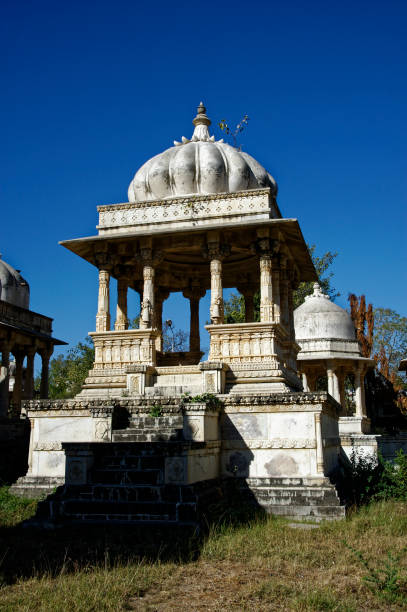 cenotaphs chhatries royal tomb at ahar - ahar cenotaphs imagens e fotografias de stock