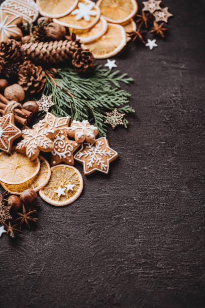 istock Christmas background with gingerbread cookies 1181218020