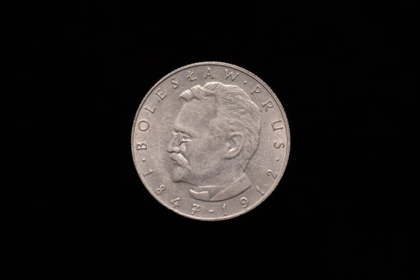 istock Old Polish 10 zloty coin from 1976, reverse 1181252846
