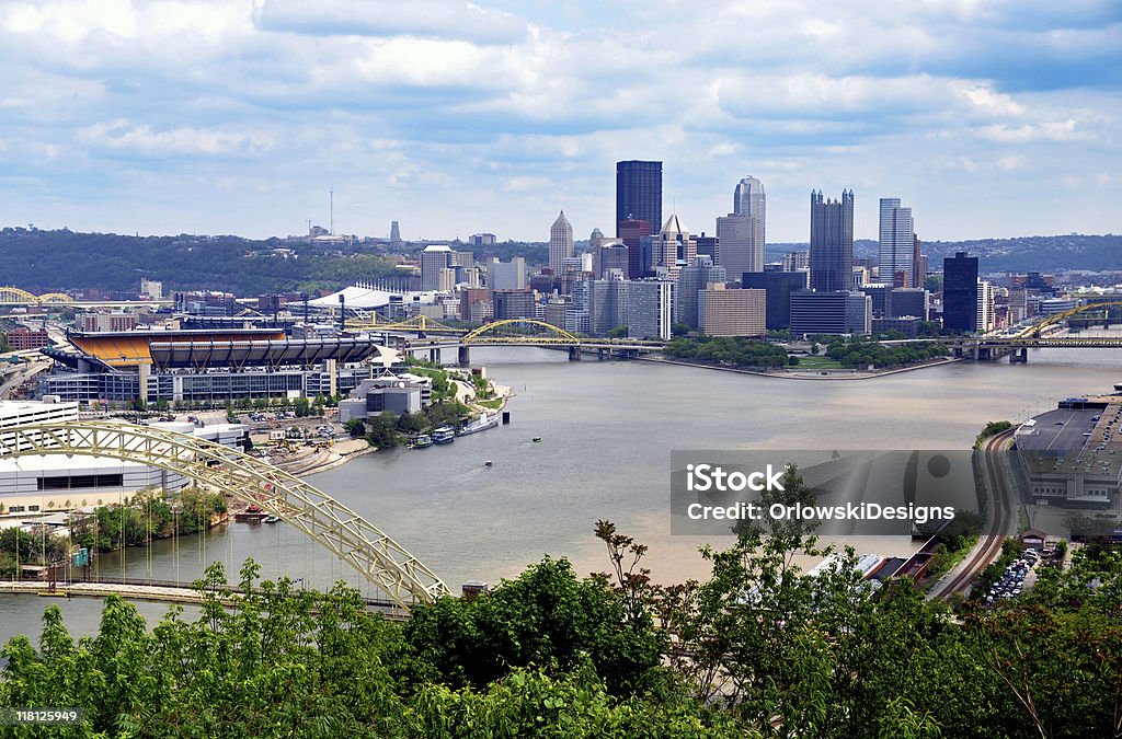Panoramę Pittsburgh - Zbiór zdjęć royalty-free (Heinz Field)