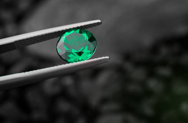 istock The emerald gemstone jewelry cut. 1181261245