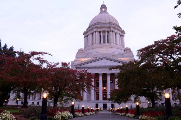 istock Majestic Washington State Legislative Building Surrounded By Autumn Trees 1181272460