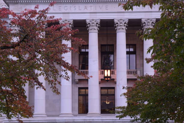 istock Majestic Washington State Legislative Building Surrounded By Autumn Trees 1181274128