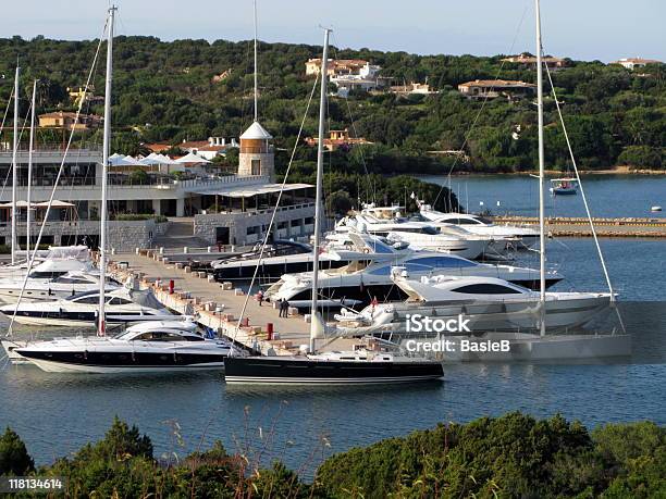 Porto Cervo In Sardinien Stockfoto und mehr Bilder von Anlegestelle - Anlegestelle, Bootssteg, Costa Smeralda