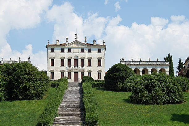 istock Villa Blacks Piovene, Mussolente 118135010
