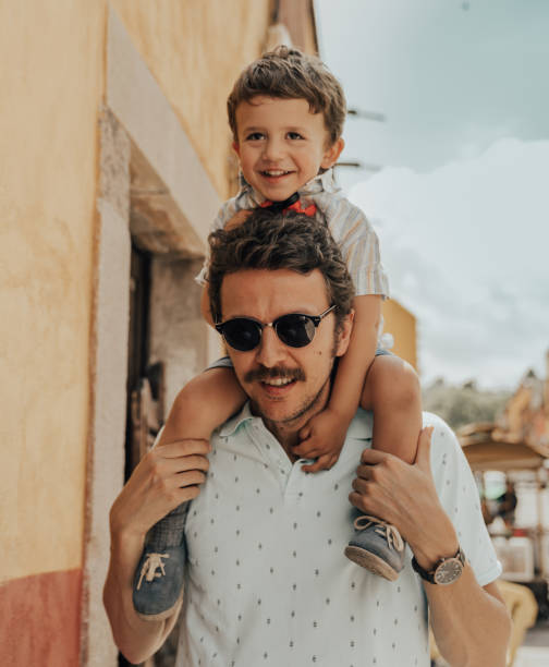 istock Family travelling in Mexico 1181369299