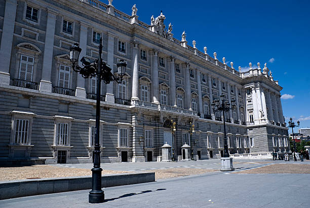 istock Royal Palace seen from Oriente Square 118137736